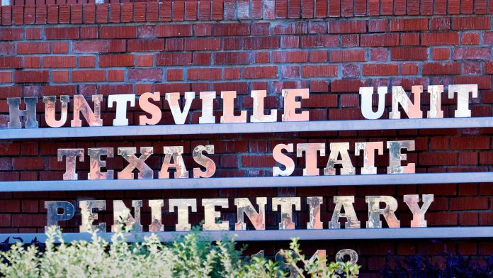 A North Texas man faces execution as his cousin claims he was the shooter