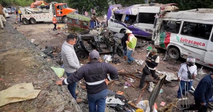 At least 19 killed, dozens hurt in Colombia highway blast