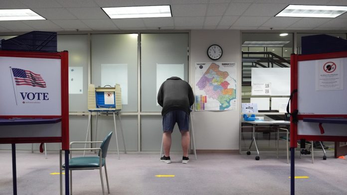 Virginia voters deciding on redistricting plan that could boost Democrats' seats in Congress