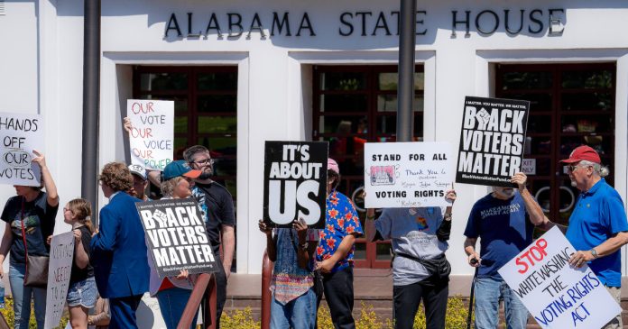 Alabama takes step toward a new congressional map while awaiting court action