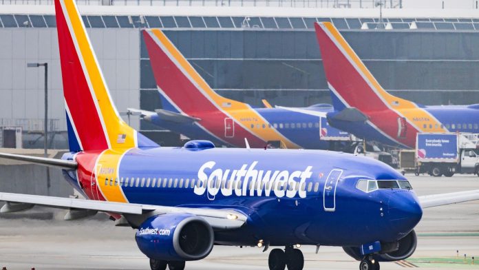 NTSB urges airlines to train their pilots to deal with smoke in the cockpit