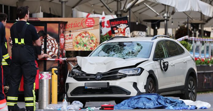 Car runs into crowd in Leipzig, Germany, injuring several people