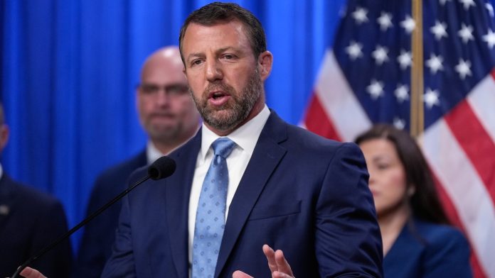 Trump administration identifies 'super-sponsors' of migrant children in a possible prosecution tack