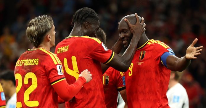 Bélgica aplasta a Nueva Zelanda y cierra líder de grupo