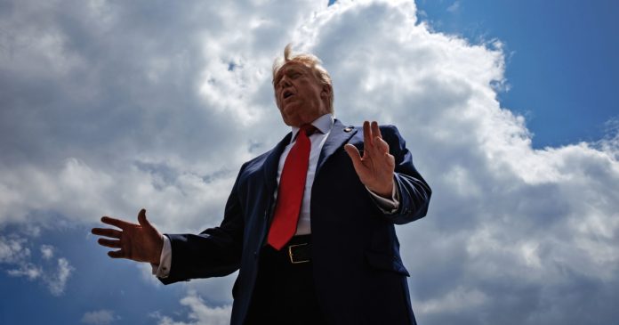 Trump-backed super PAC to host fundraiser day before White House UFC fight