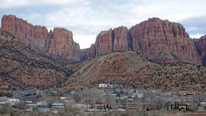 Polygamous sect leader convicted of abuse charges after girls found in trailer on Arizona highway
