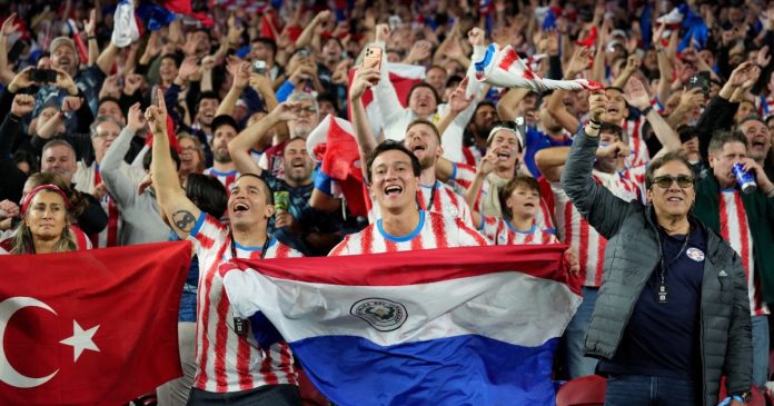 Aficionados de Paraguay y Turquía pusieron el ambiente en San Francisco