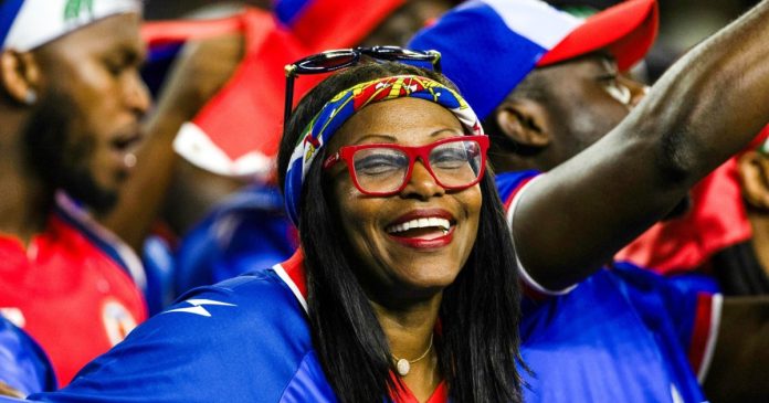 La afición haitiana celebra su regreso al Mundial tras 52 años de espera