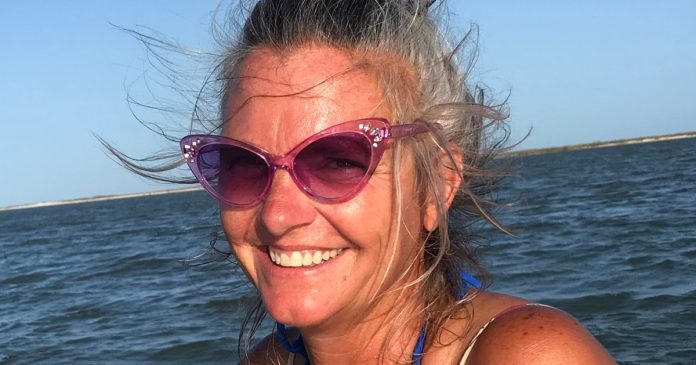Coast Guard divers arrive in Bahamas to search for missing American Lynette Hooker