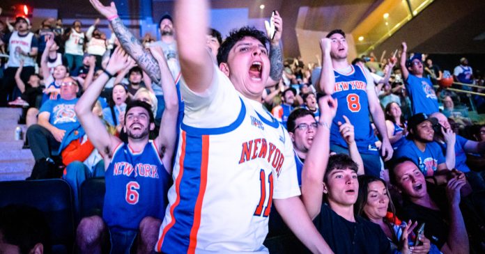Knicks host first NBA Finals game since 1999