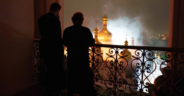 Russian attacks fuel blaze at Kyiv-Pechersk Lavra, Ukraine monastery
