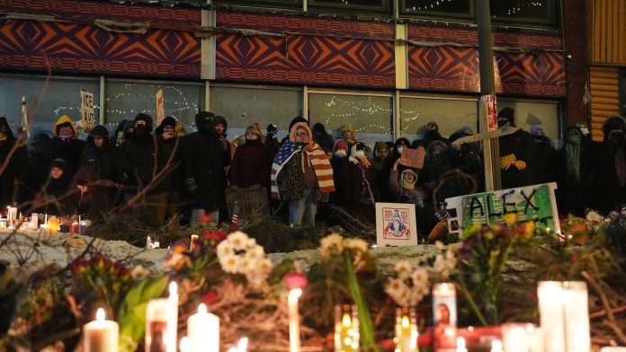 Houston shooting marks at least the 8th fatality in US immigration sweeps