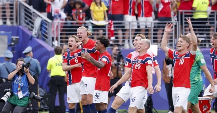 Noruega sorprende al mundo e Inglaterra avanza con sufrimiento