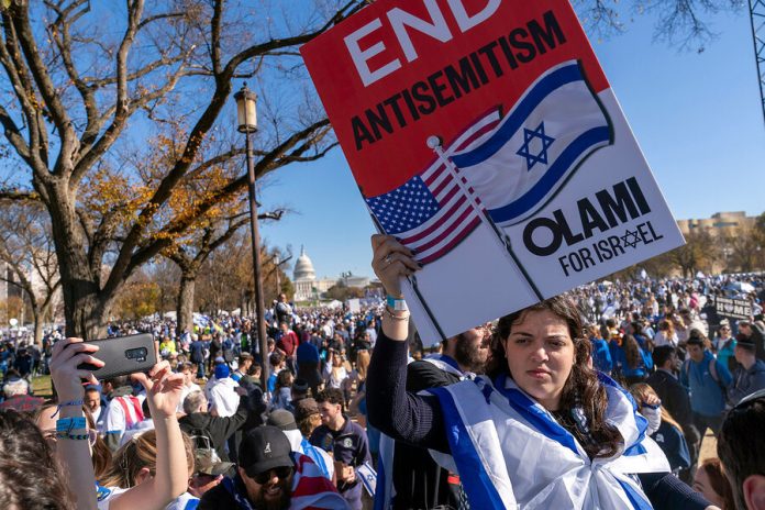As disapproval of Israel grows, so does hostility toward Jewish Americans