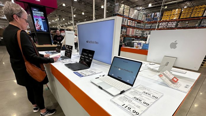 Massive AI buildout poses inflation threat as consumers pay more for electricity