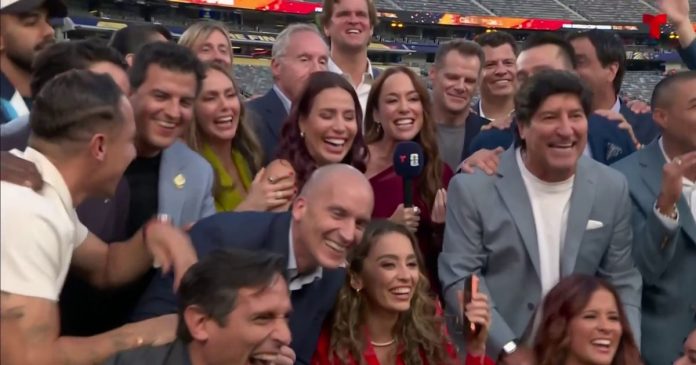 El equipo Telemundo se despide del Mundial con la Copa en alto