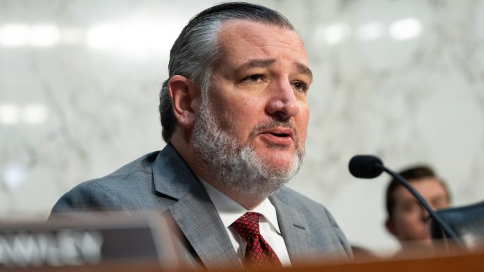 Senator says key piece of college sports legislation 'probably' has 60 votes to clear upper chamber