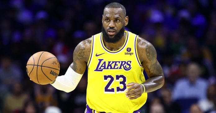 LeBron James signs with Philadelphia 76ers