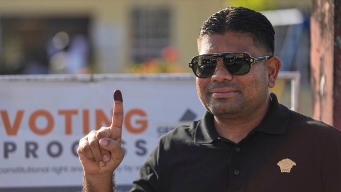A Caribbean court rules that a US extradition process against Guyana's opposition leader can resume