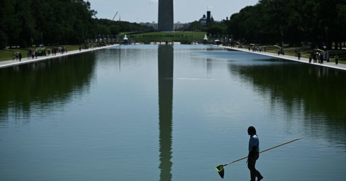 Trump administration drops Reflecting Pool case, blaming damage on ‘botched’ installation