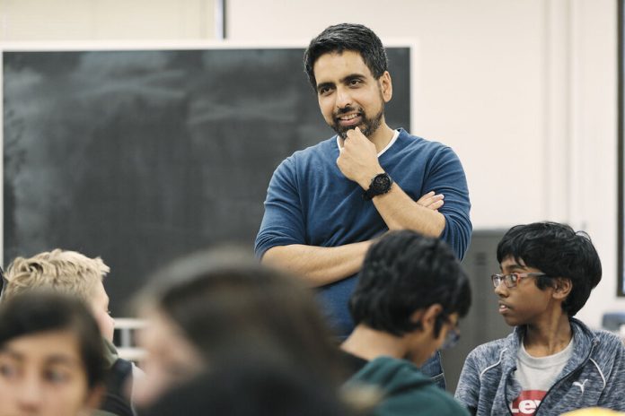 AI can tutor students – with a teacher’s help, says Khan Academy founder