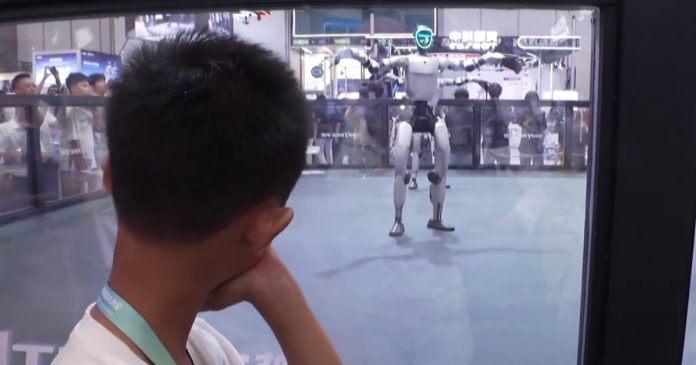 Robots in China gear up for 2nd annual World Humanoid Games