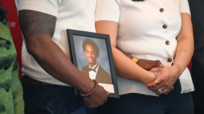 Nolan Wells investigation: 3 charged with threatening judge, witness and officials