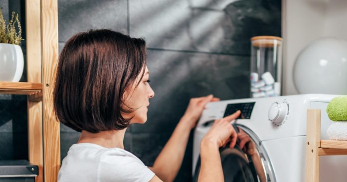 How to Clean a Washing Machine