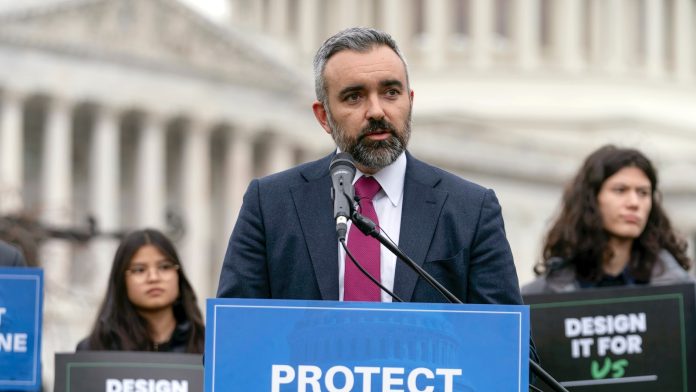 New Mexico judge orders new child safeguards for Meta