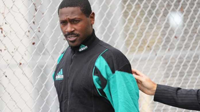 Ex-NFL star Antonio Brown set to appear in Miami court for expected plea agreement