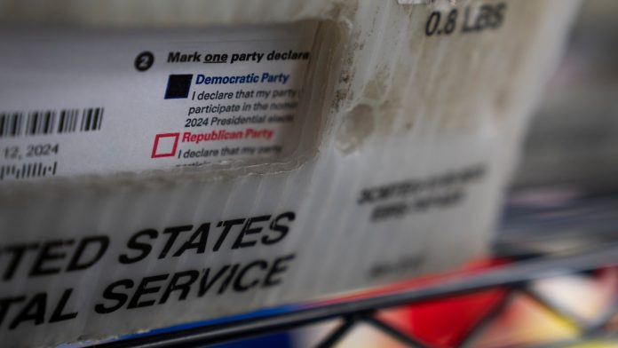 Supreme Court lifts a cloud over midterms, letting mail ballots flow as normal to voters