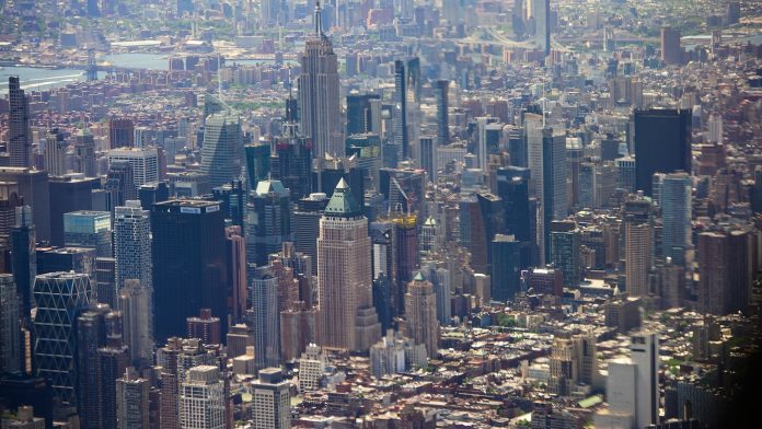 Casino mogul and former Trump secretary join forces to take on NYC's pied-à-terre tax