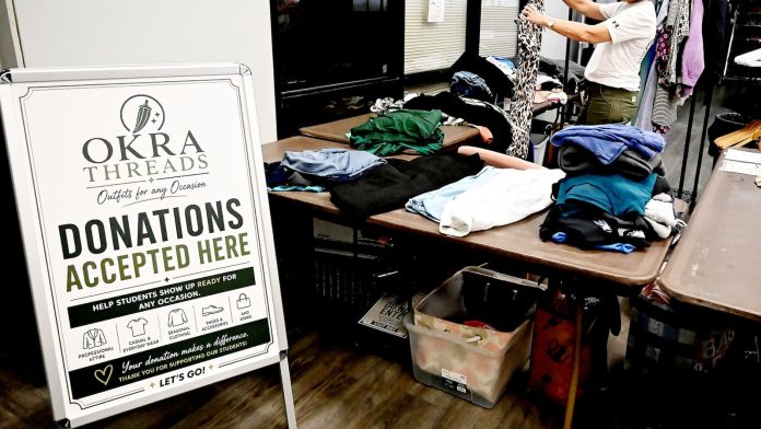 Mississippi colleges open food pantries to help students meet basic needs