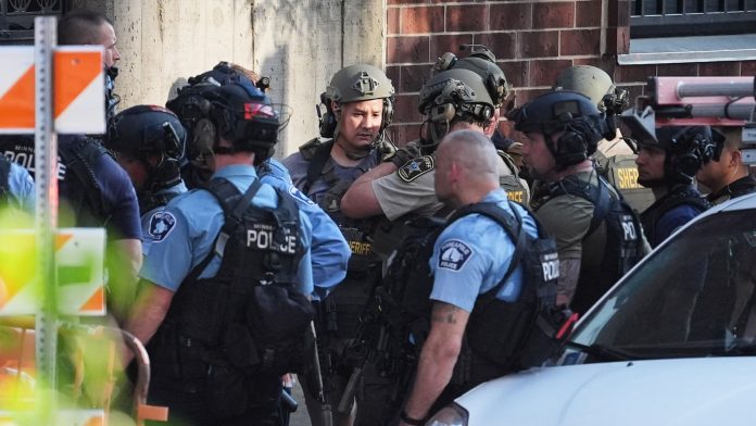 2 people killed and suspect is dead in downtown Minneapolis shooting