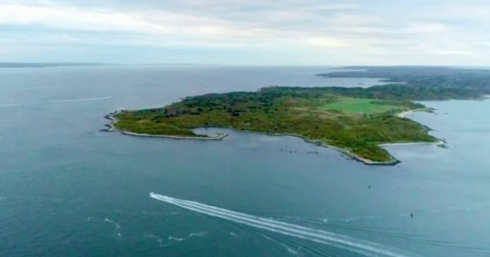 Urgent race to find missing medical evacuation jet